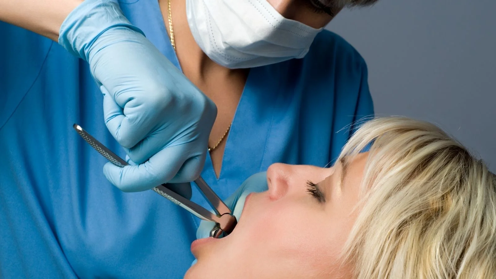 Wisdom Teeth Treatment in Turkey: Everything You Need to Know