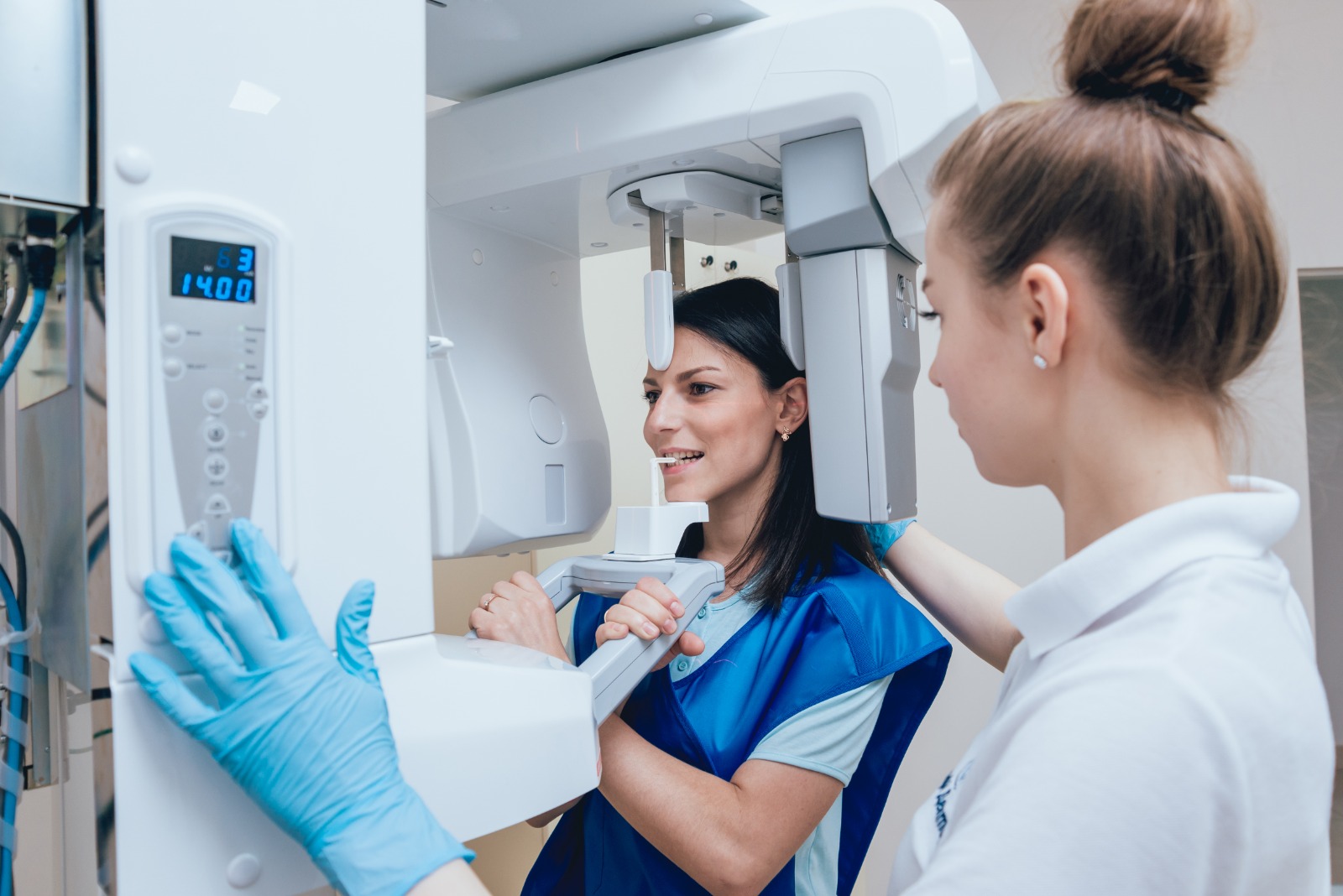 What Is a Panoramic Dental X‑Ray? Why and How It’s Taken