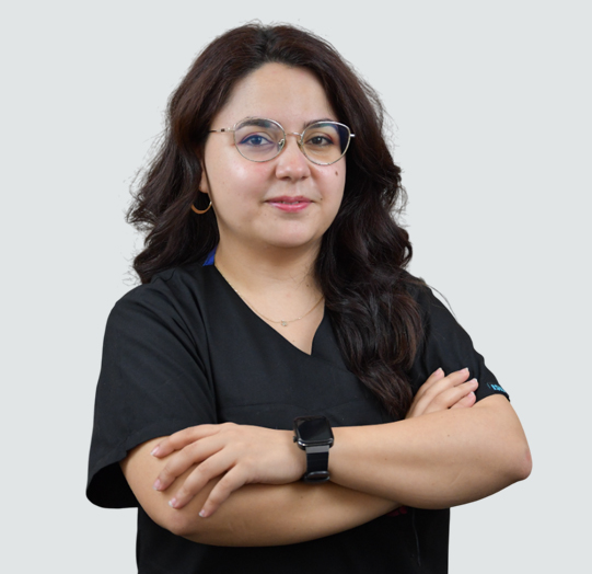 Dt. Elif Gamze ÖZER