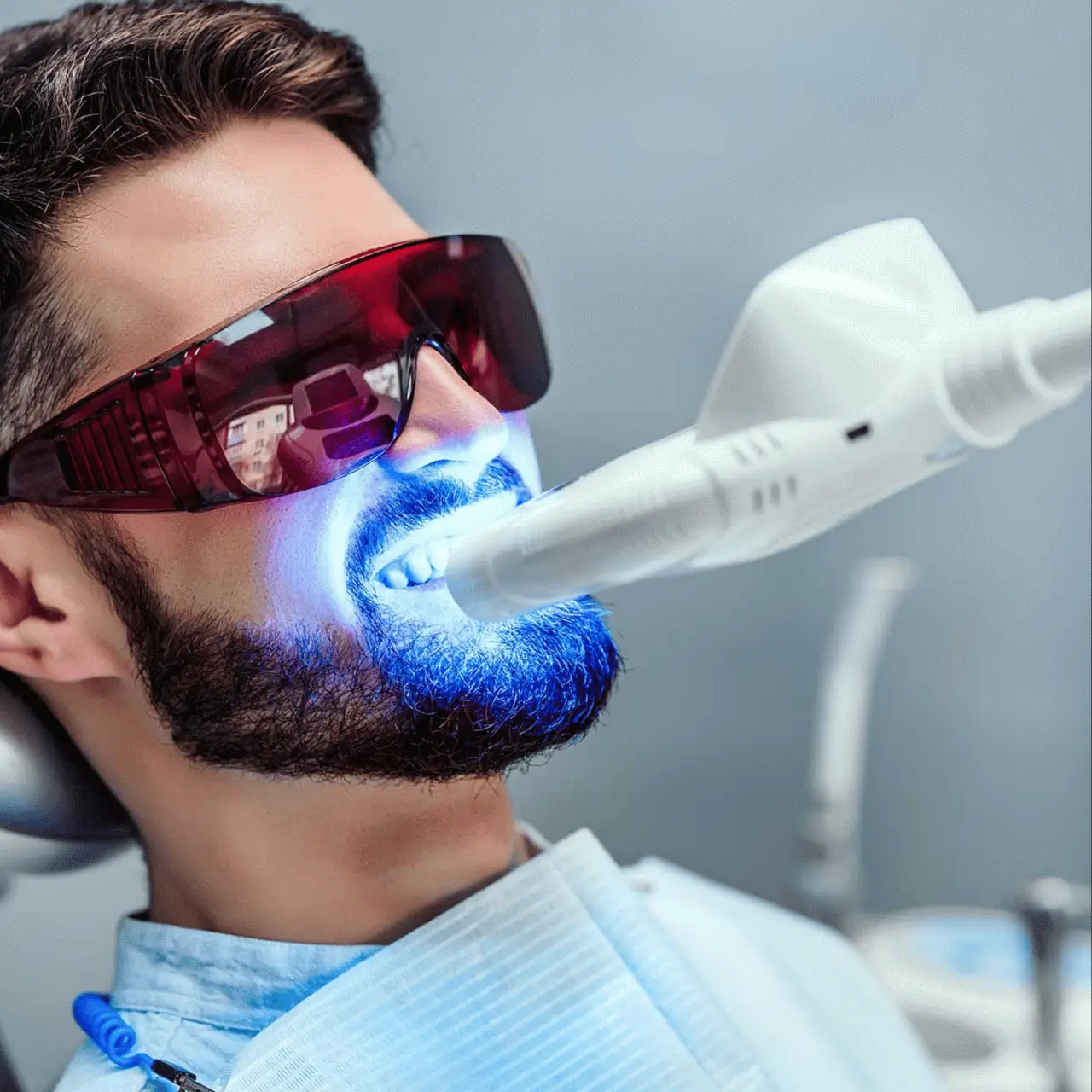 Teeth whitening at GD Smile Studio in Istanbul